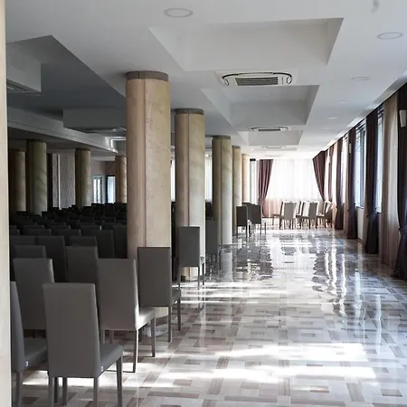 Hotel La Casa Del Pellegrino