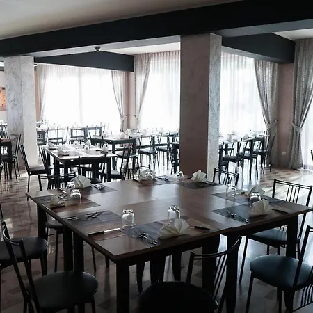 Hotel La Casa Del Pellegrino